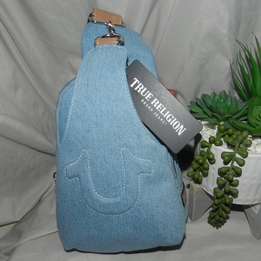 True Religion Stitched Horseshoe Sling Bag light Blue NWT! - Picture 2 of 16